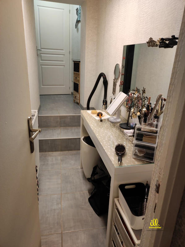 Maison - 94 m² - 5 pièces