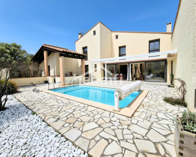 Maison - 170 m² - 7 pièces