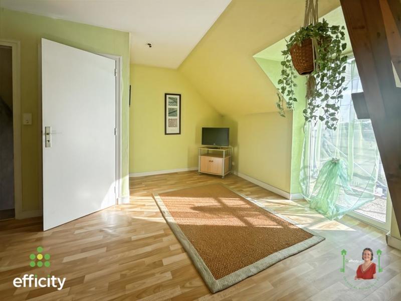 Maison de bourg - 181 m² - 8 pièces