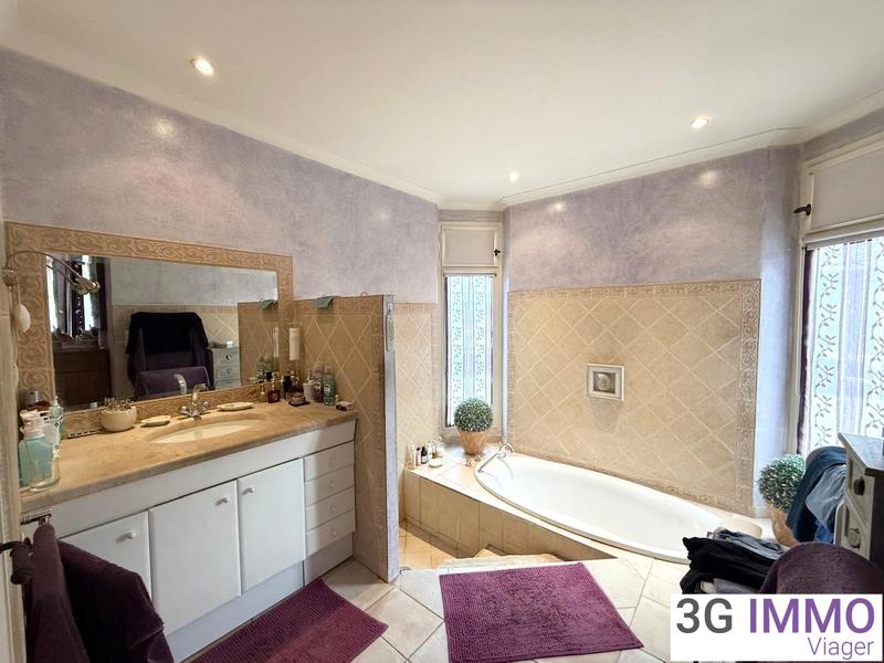 Viager - Maison - 145 m² - 4 pièces