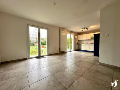 Maison - 93 m² - 4 pièces