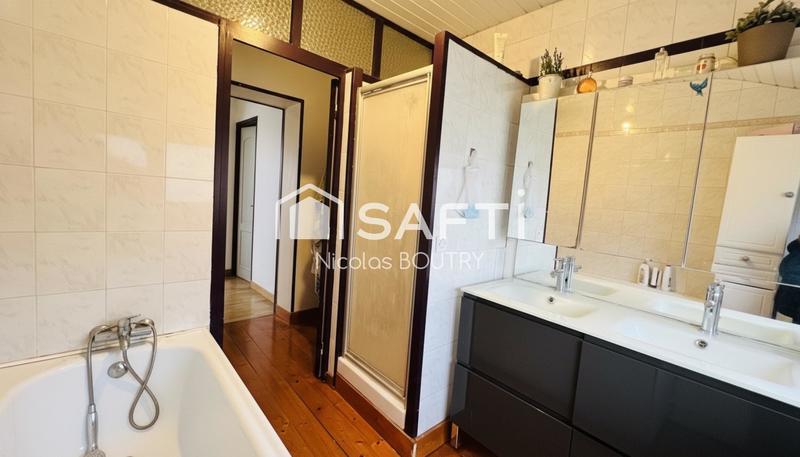 Maison - 168 m² - 7 pièces