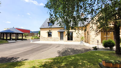 Maison - 160 m² - 7 pièces