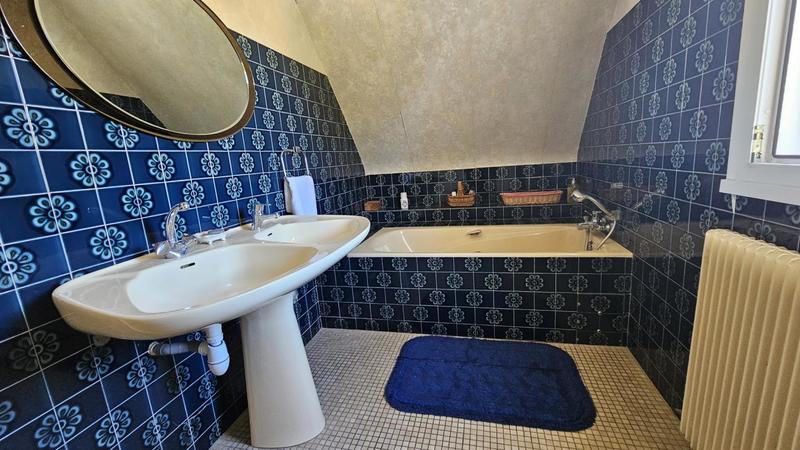 Maison - 125 m² - 8 pièces