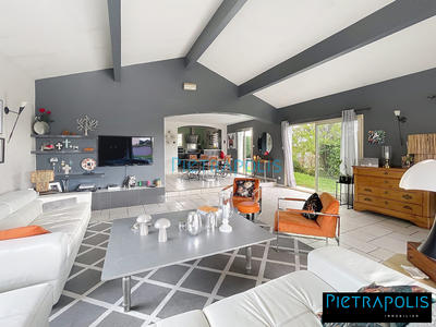 Villa - 185 m² - 5 pièces