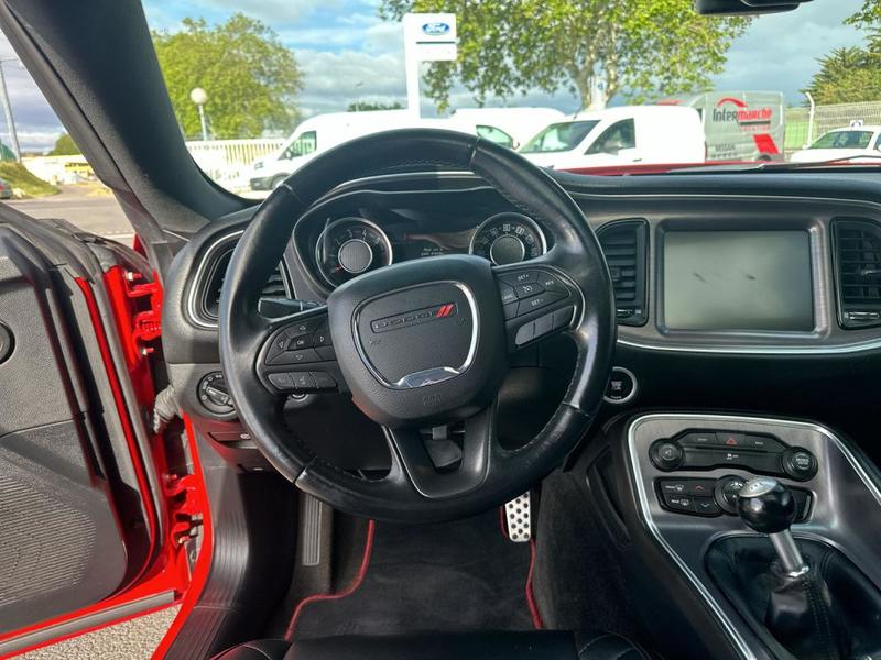 Dodge Challenger 5.7 R/T V8 Hemi 385