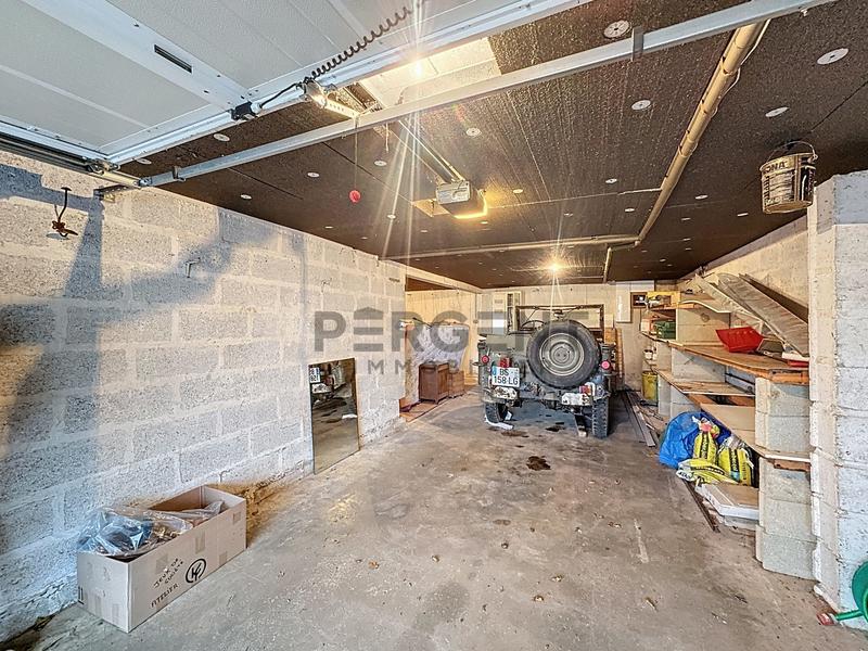 Maison - 207 m² - 8 pièces