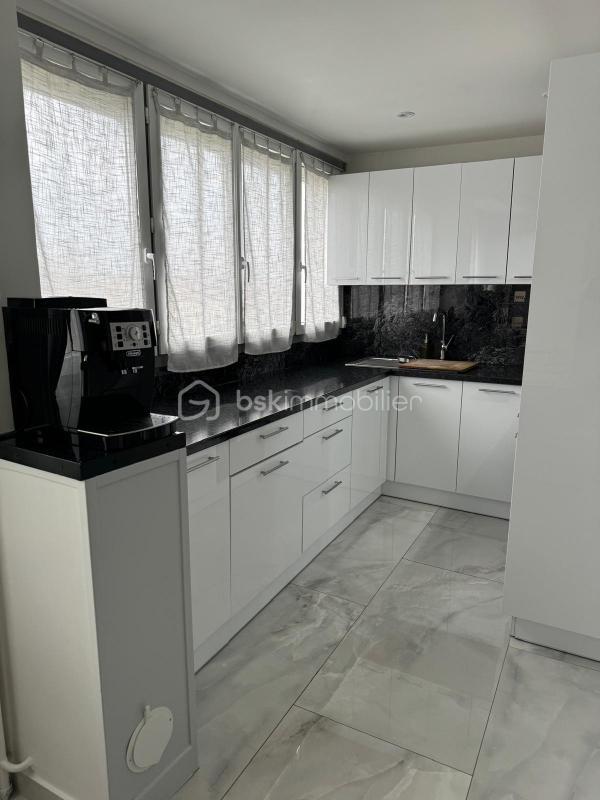 Appartement - 57 m² - 3 pièces