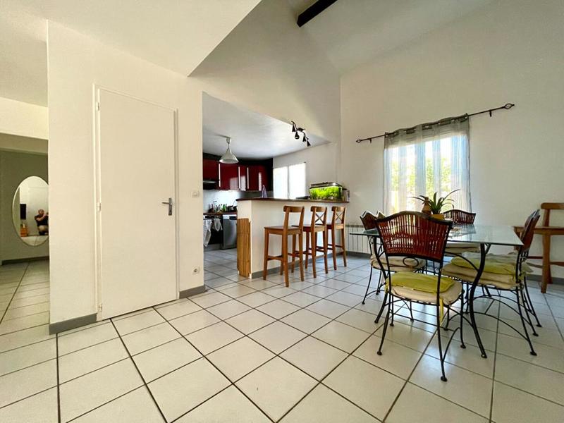 Maison - 106 m² - 6 pièces