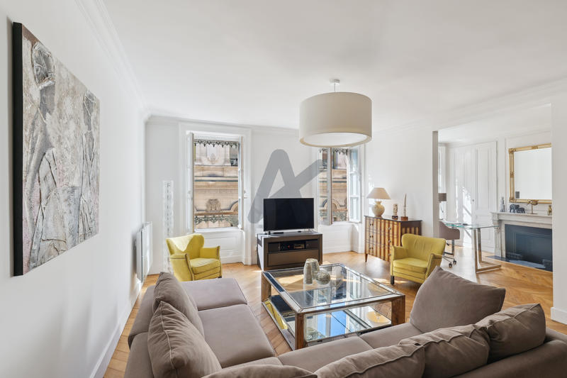 Duplex - 111 m² - 4 pièces