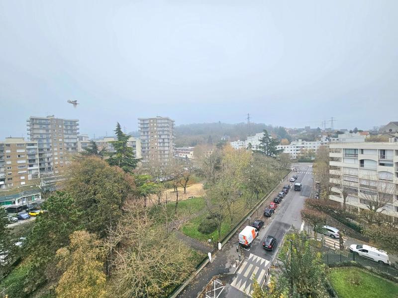 Appartement - 81 m² - 4 pièces