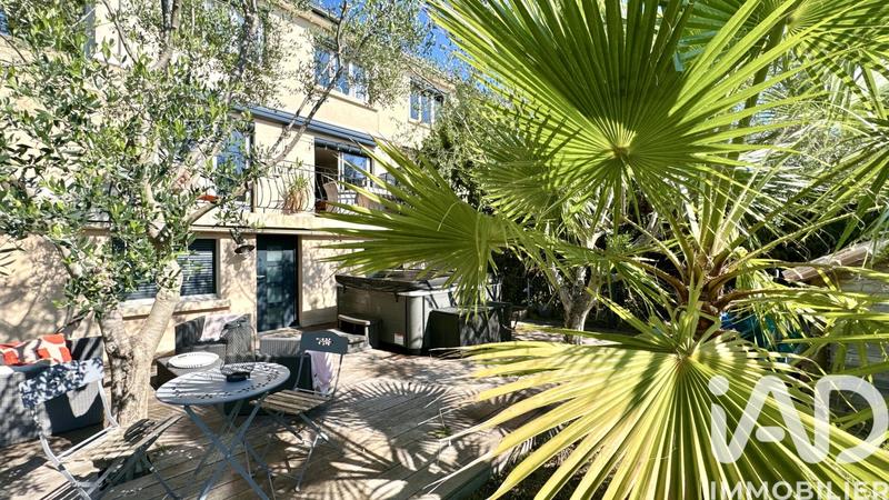 Maison - 95 m² - 4 pièces