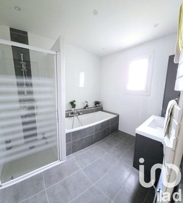 Maison - 127 m² - 6 pièces