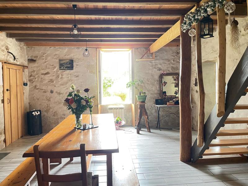 Maison - 168 m² - 4 pièces