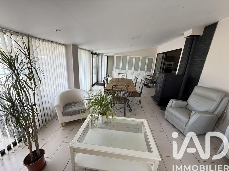 Maison - 160 m² - 8 pièces