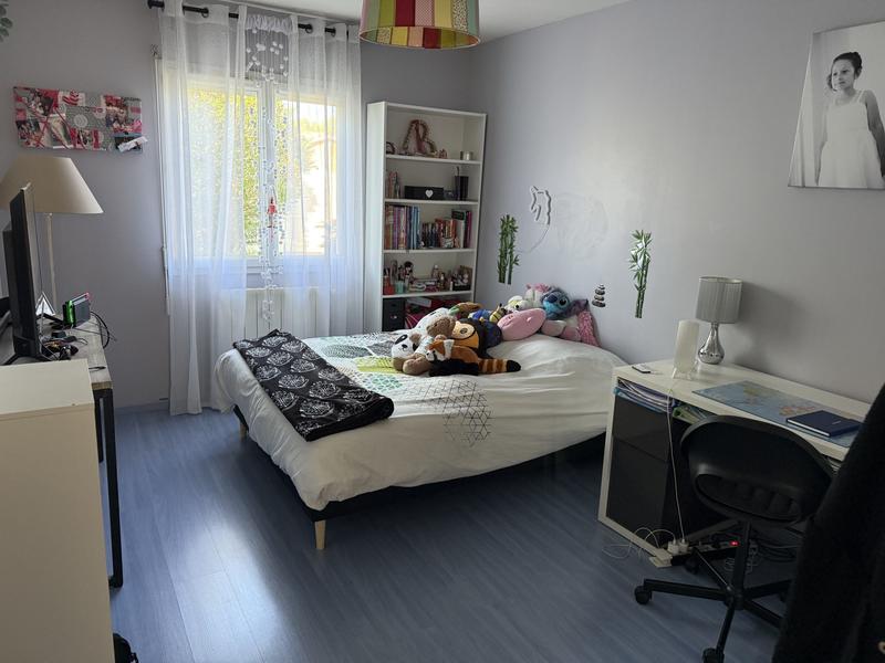 Maison traditionnelle - 166 m² - 5 pièces