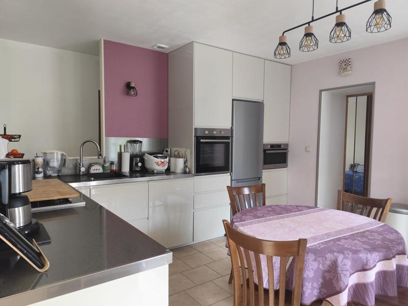 Maison - 101 m² - 4 pièces