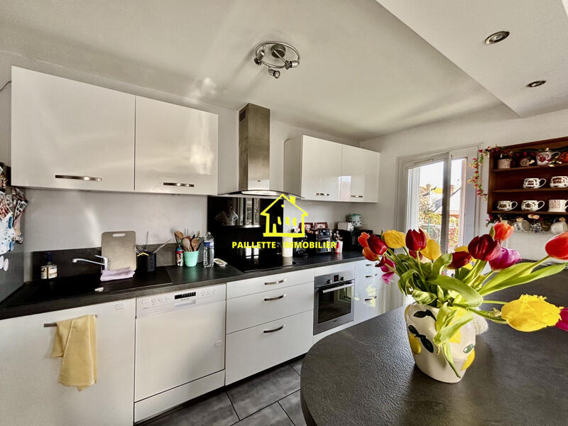 Appartement - 88 m² - 4 pièces