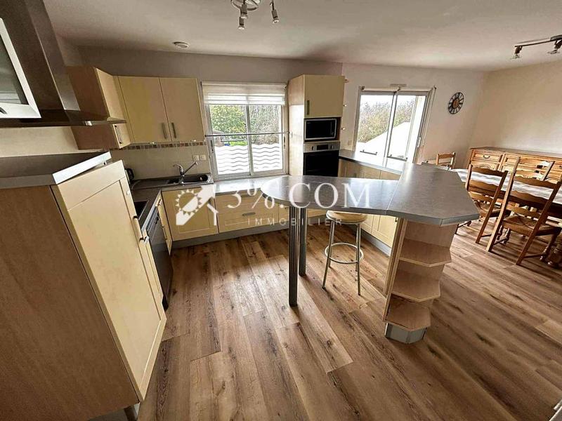 Maison - 97 m² - 5 pièces