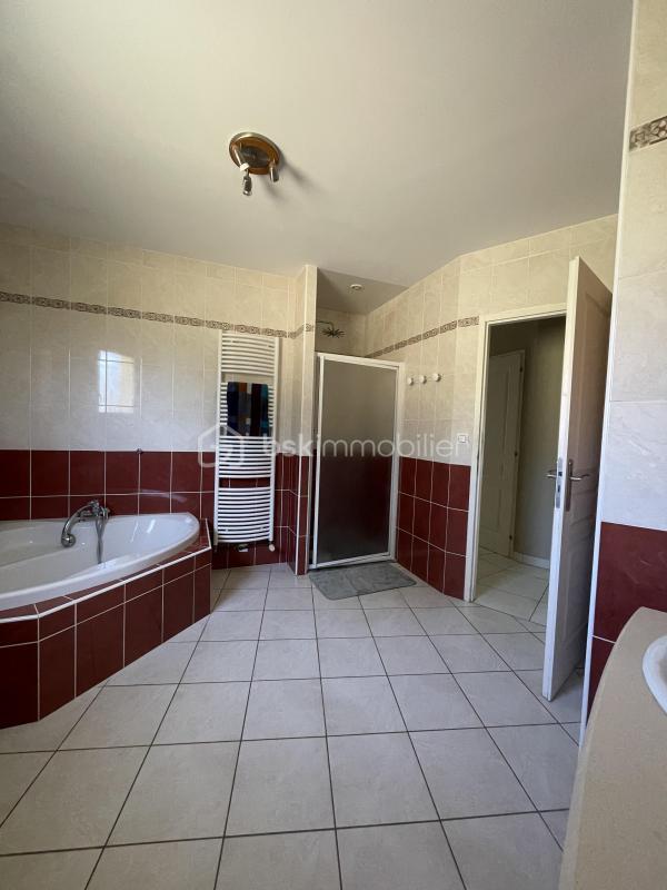 Villa - 146 m² - 5 pièces