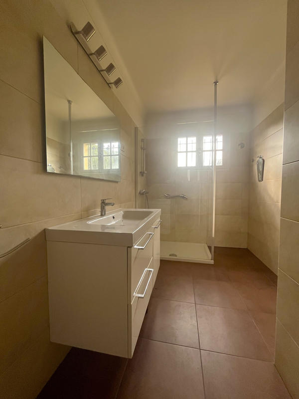 Maison - 127 m² - 6 pièces