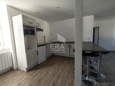 Maison - 128 m² - 7 pièces