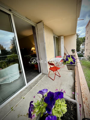 Appartement - 72 m² - 3 pièces