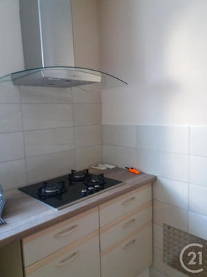 Appartement - 81 m² - 2 pièces