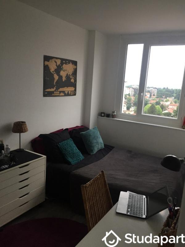 Chambre - 9 m² - 1 pièce