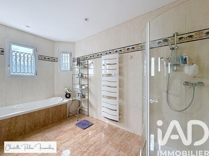 Maison - 151 m² - 5 pièces