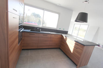 Maison - 121 m² - 5 pièces