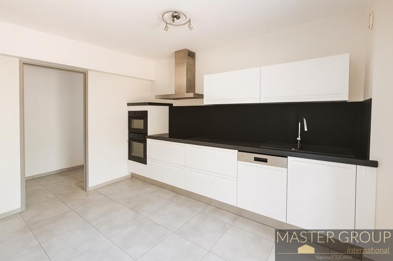 Appartement - 97 m² - 4 pièces