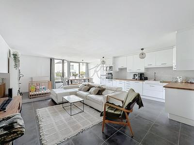 Appartement - 88 m² - 5 pièces