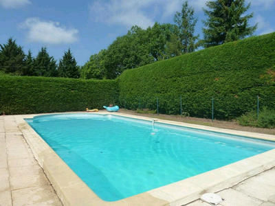 Maison - 220 m² - 8 pièces