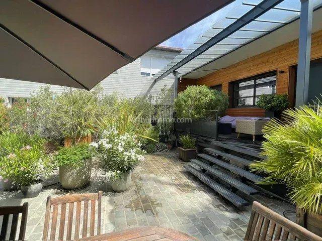 Bureau - 620 m² - 15 pièces