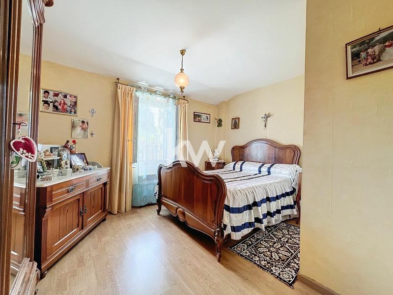 Maison de ville - 111 m² - 5 pièces