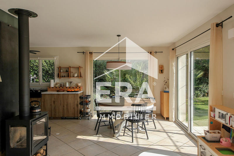 Maison - 137 m² - 7 pièces