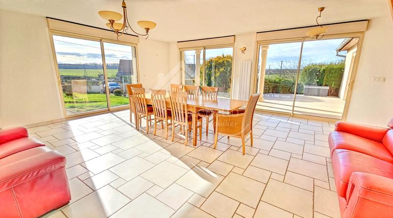 Maison - 157 m² - 7 pièces