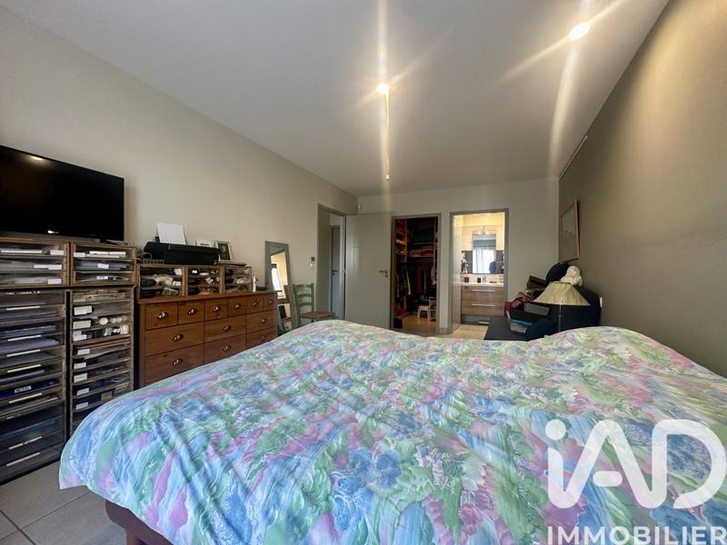 Maison - 210 m² - 5 pièces