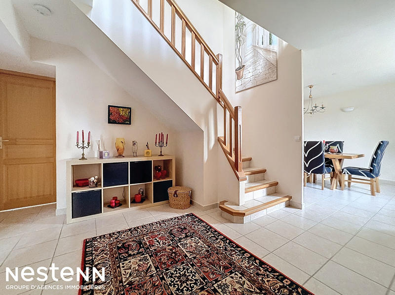 Maison - 160 m² - 7 pièces