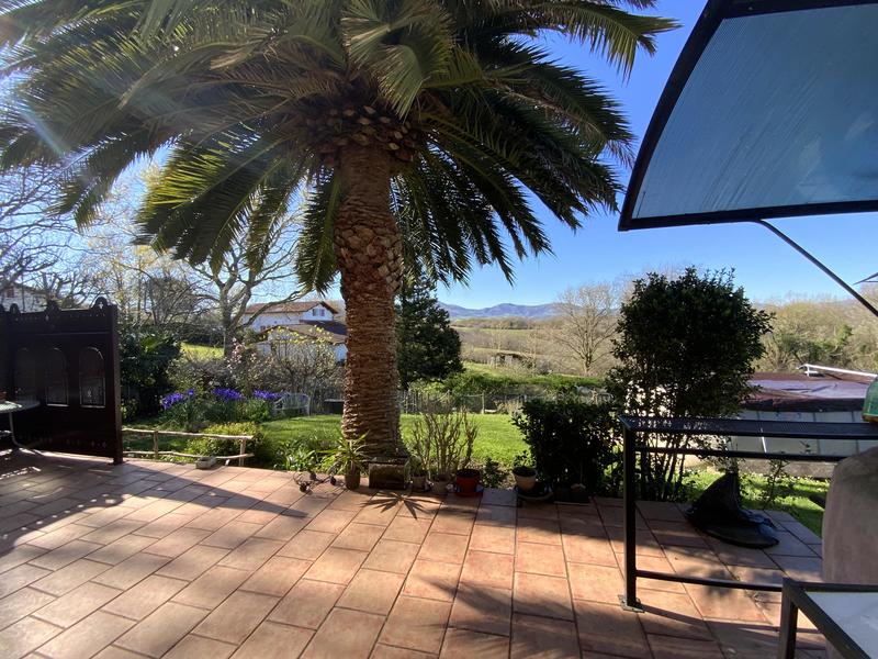 Maison - 170 m² - 7 pièces