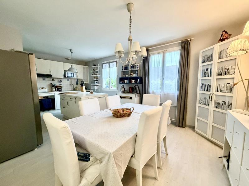 Maison - 103 m² - 4 pièces