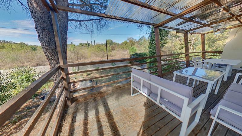 Maison - 254 m² - 7 pièces