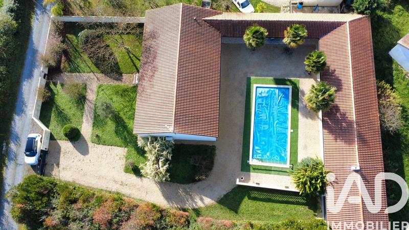 Maison - 145 m² - 5 pièces