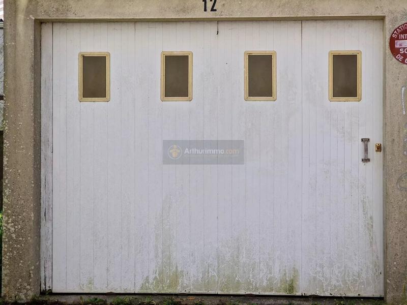 Parking / Garage - 15 m²