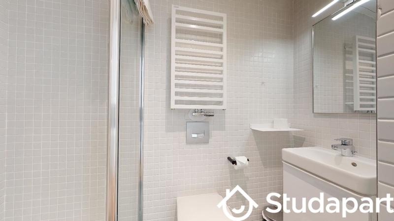 Chambre - 14 m² - 1 pièce