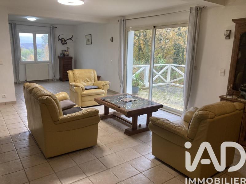 Maison - 104 m² - 5 pièces