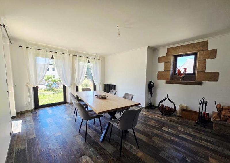 Maison - 170 m² - 6 pièces