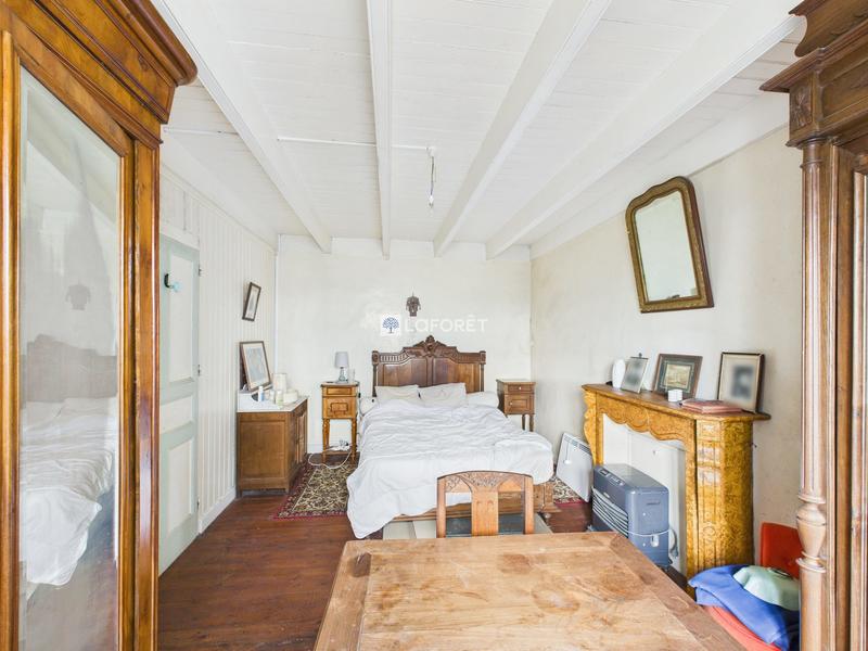 Maison - 88 m² - 9 pièces