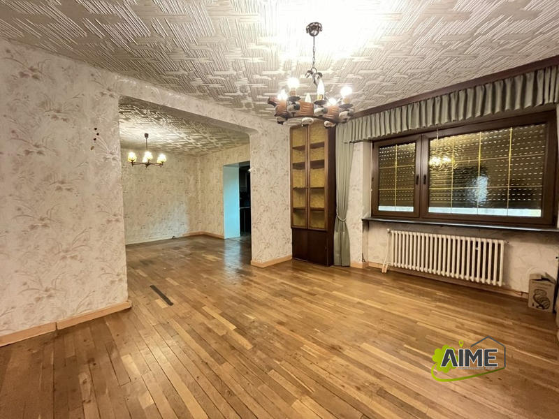 Maison - 160 m² - 9 pièces